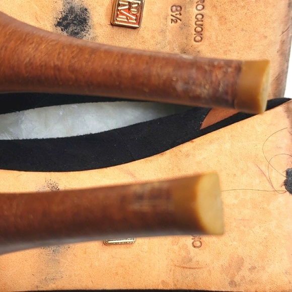 Pour La Victoire Alvery Black Suede Platform Pumps size 8.5 - Picture 12 of 12